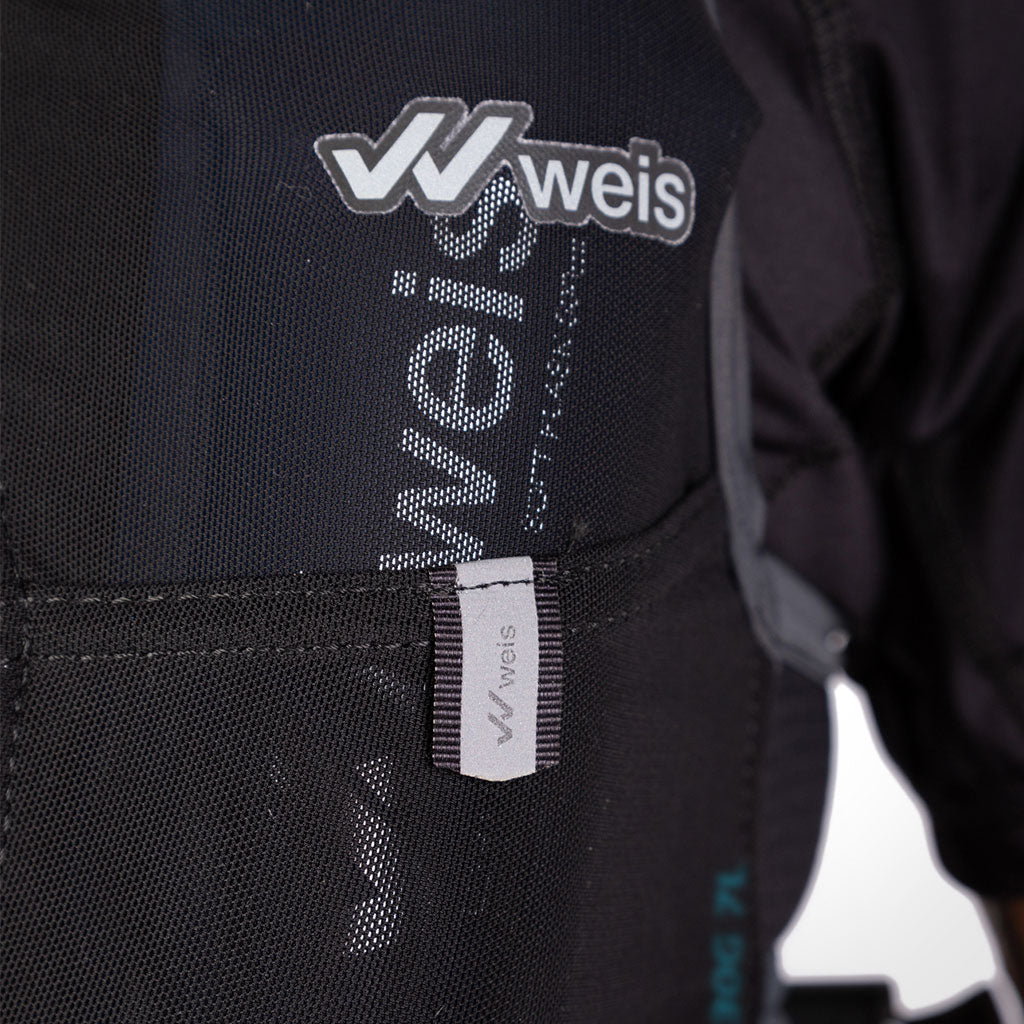 LEFTY PRO 7 L VEST / BLACK-CYAN / PERFORMANCE SERIES
